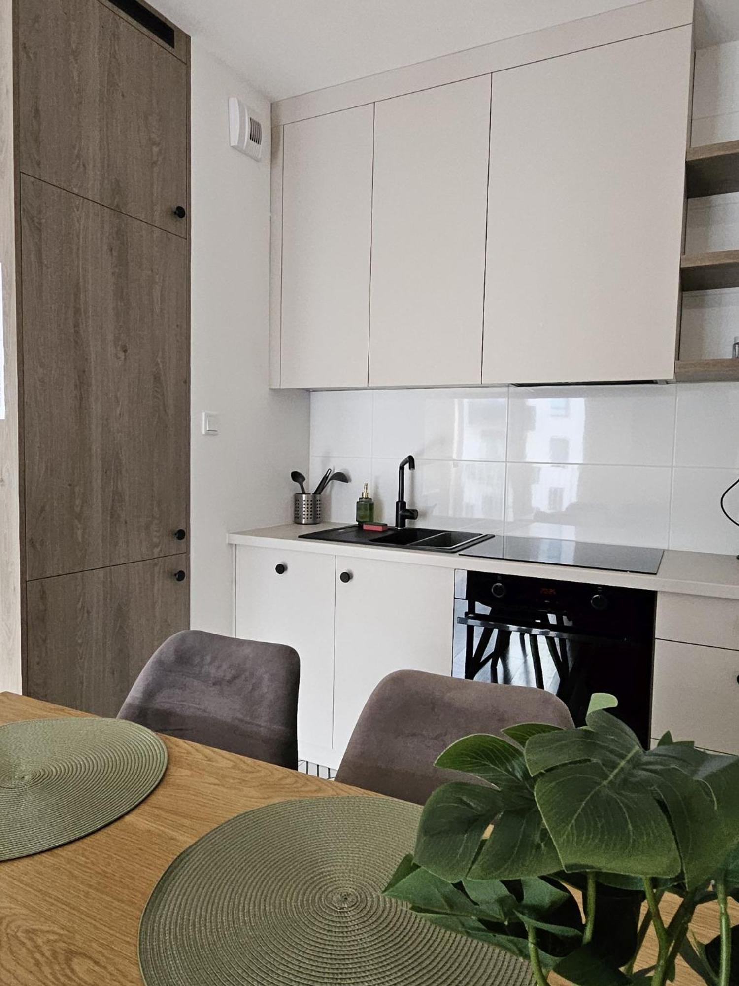 Urban Jungle Apartament Wenus Białystok Exteriör bild
